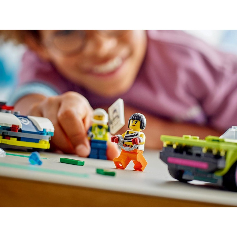 60415 LEGO CITY POŚCIG RADIOWOZU ZA MUSCLE CAREM