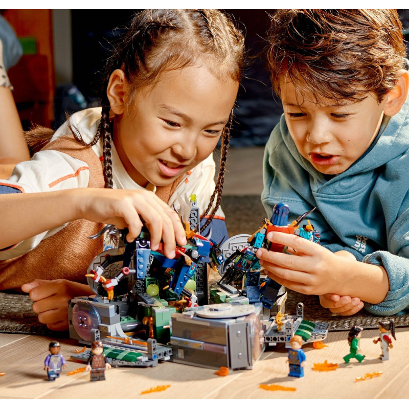 76156 KLOCKI LEGO ETERNALS HEROES DOMO POWSTAJE 