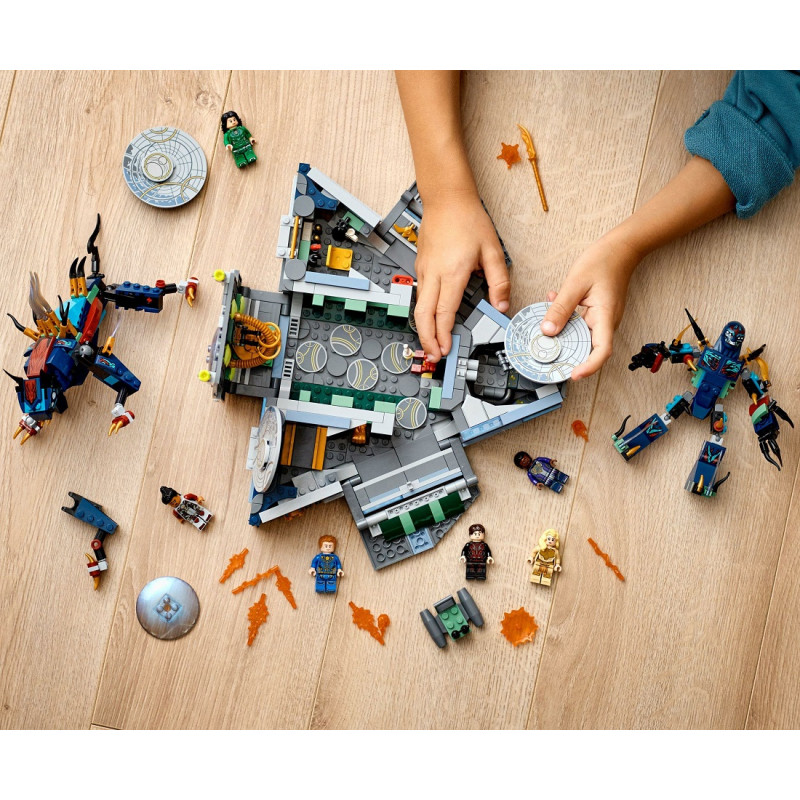76156 KLOCKI LEGO ETERNALS HEROES DOMO POWSTAJE 