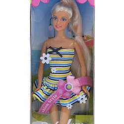 7899 LALKA W KOLOROWEJ LETNIEJ SUKIENCE DEFA LUCY
