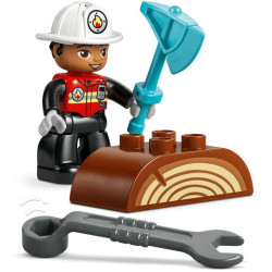 10473 28 elementów Klocki Lego Duplo Wóz strażacki z wężem i strażakiem 